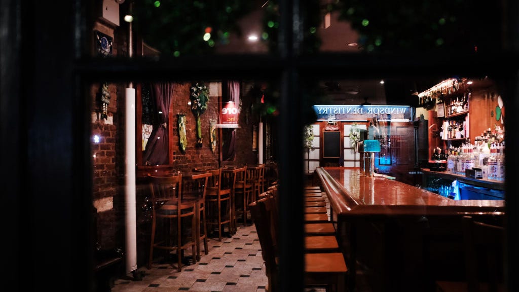 Indoor dining ban begins in Metro East, here's what you need to know