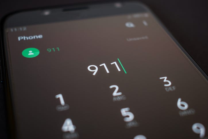 911