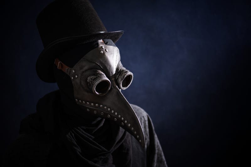 Bubonic plague doctor