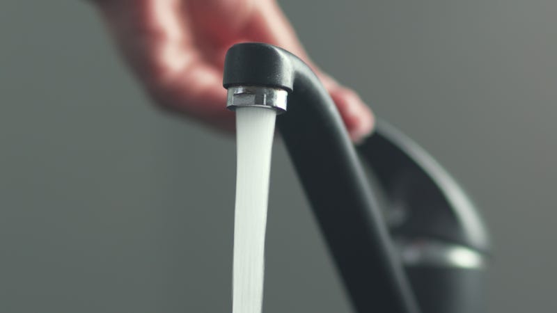 Water faucet