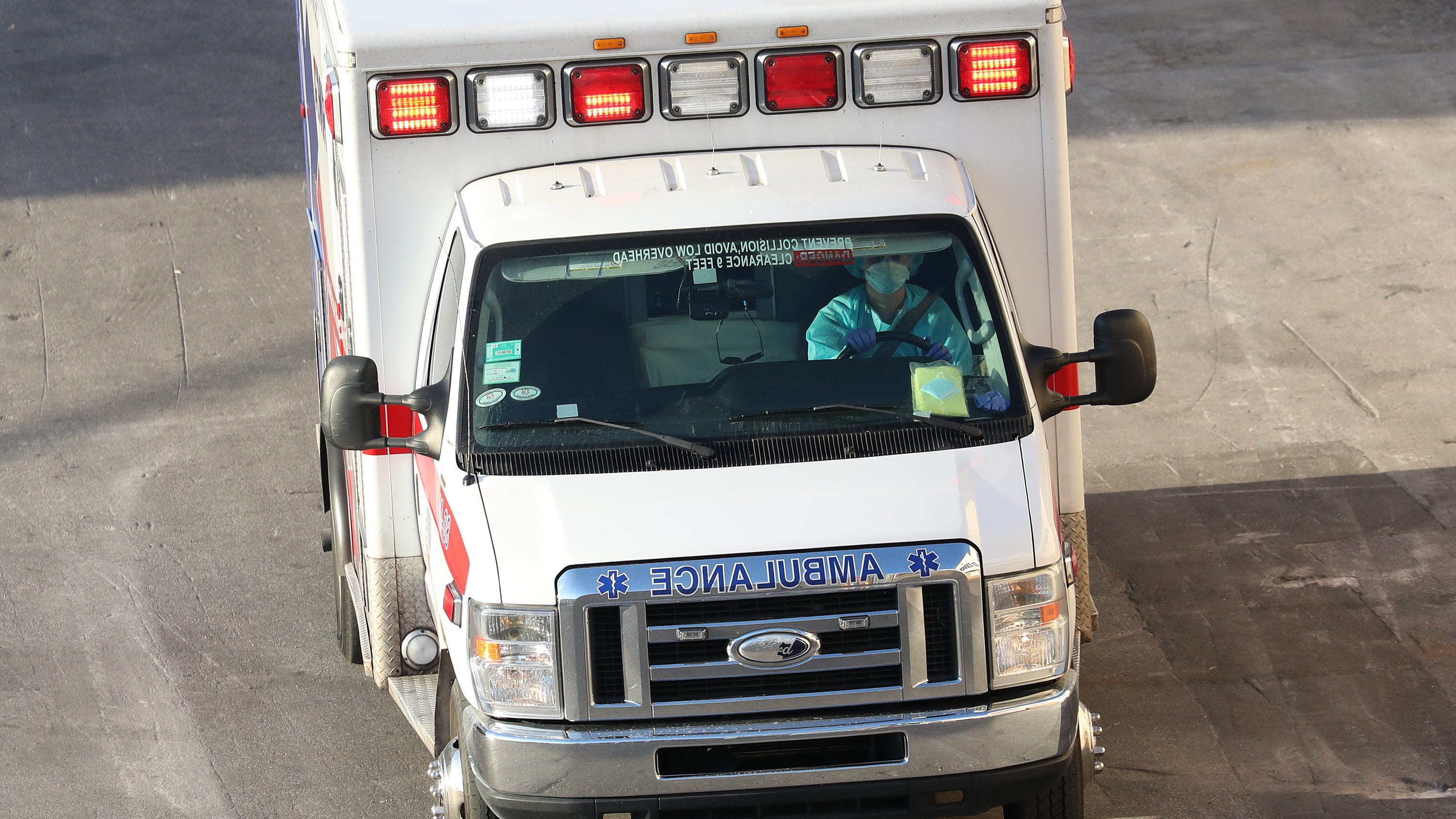 9-year-old boy seriously hurt in Dan Ryan crash