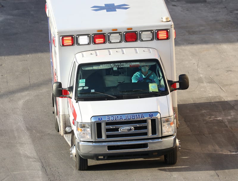 9-year-old boy seriously hurt in Dan Ryan crash