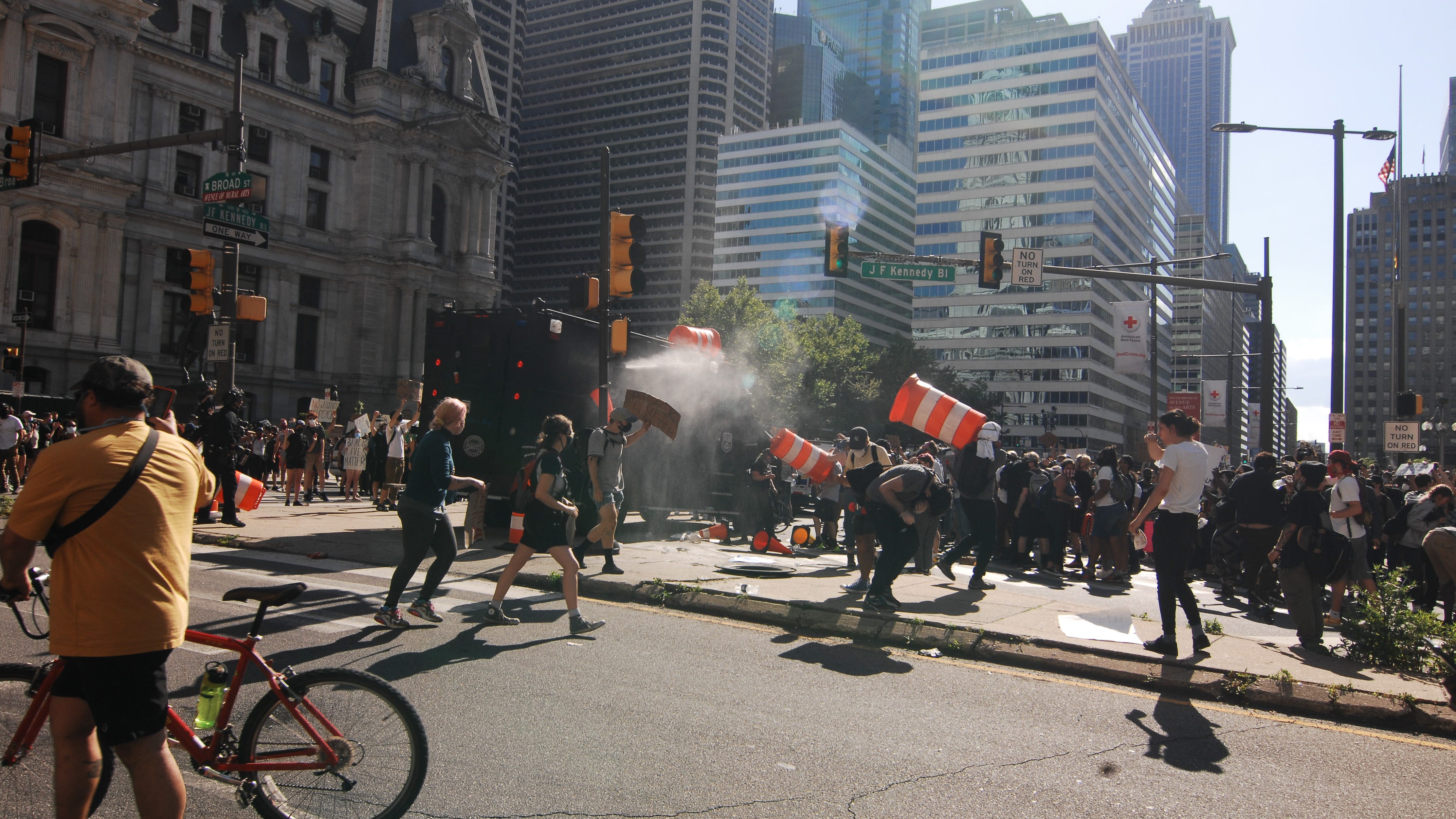 NJ man sentenced for torching cop car in Center City during 2020 civil unrest