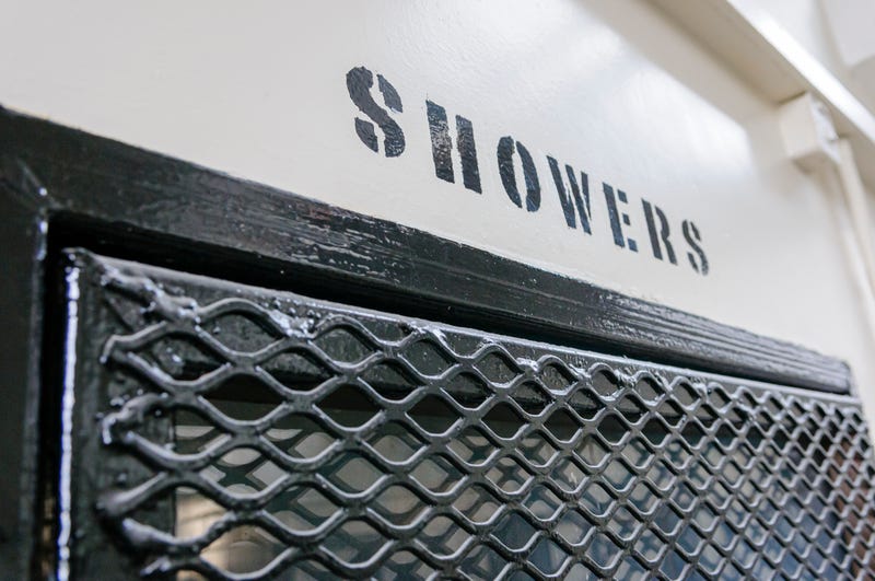 prison showers
