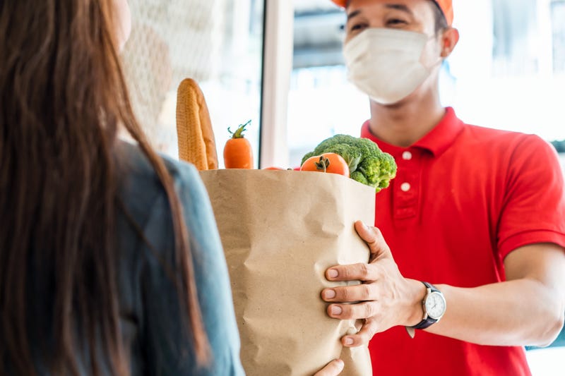 Lawmakers propose an idea for grocery delivery to use paper bags