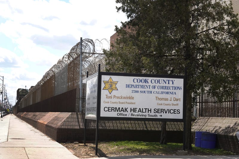 New Cook County Jail program allows detainees to bond with their families