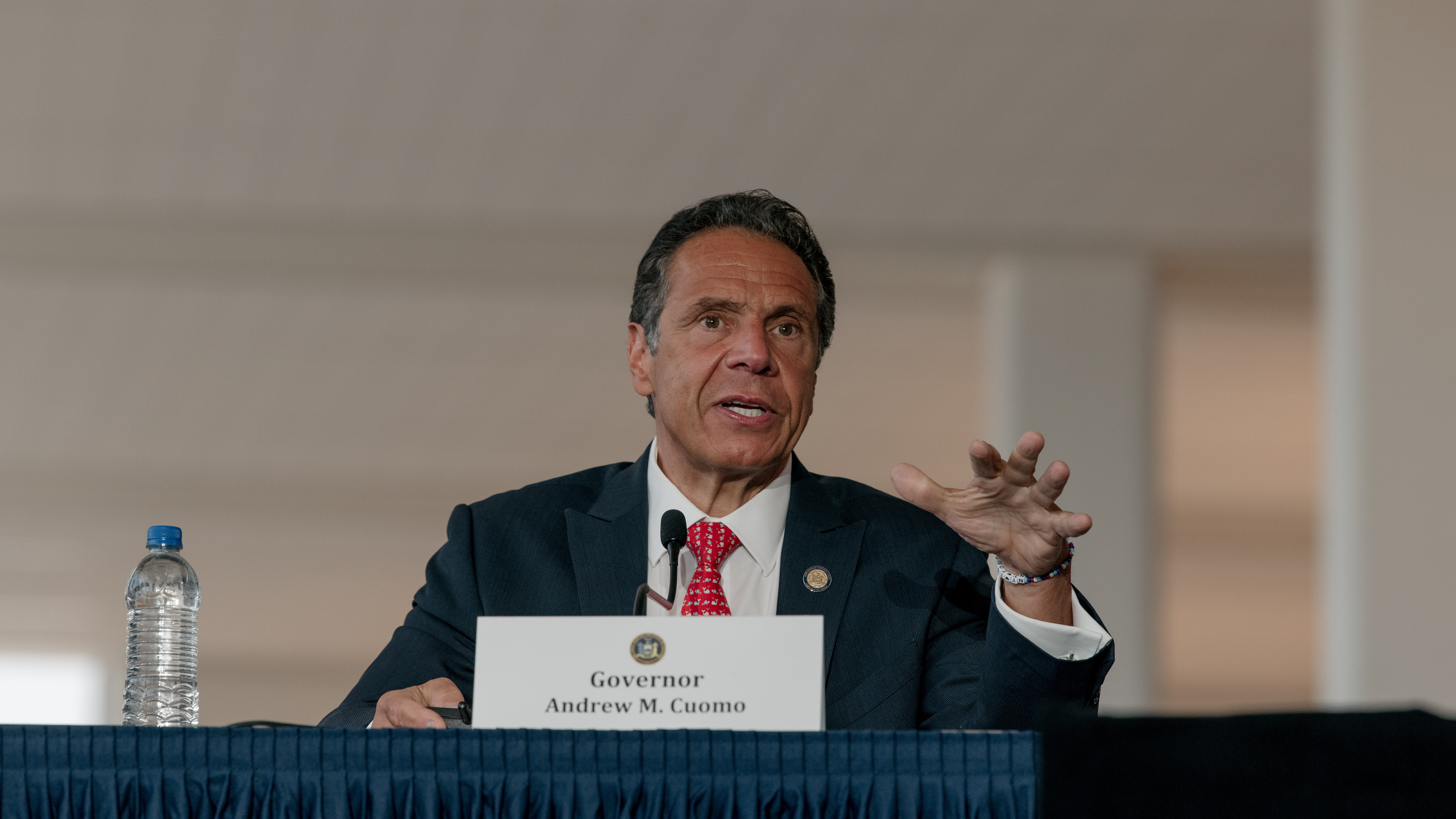 NY AG, chief judge to handle probe of Cuomo sexual harassment allegations