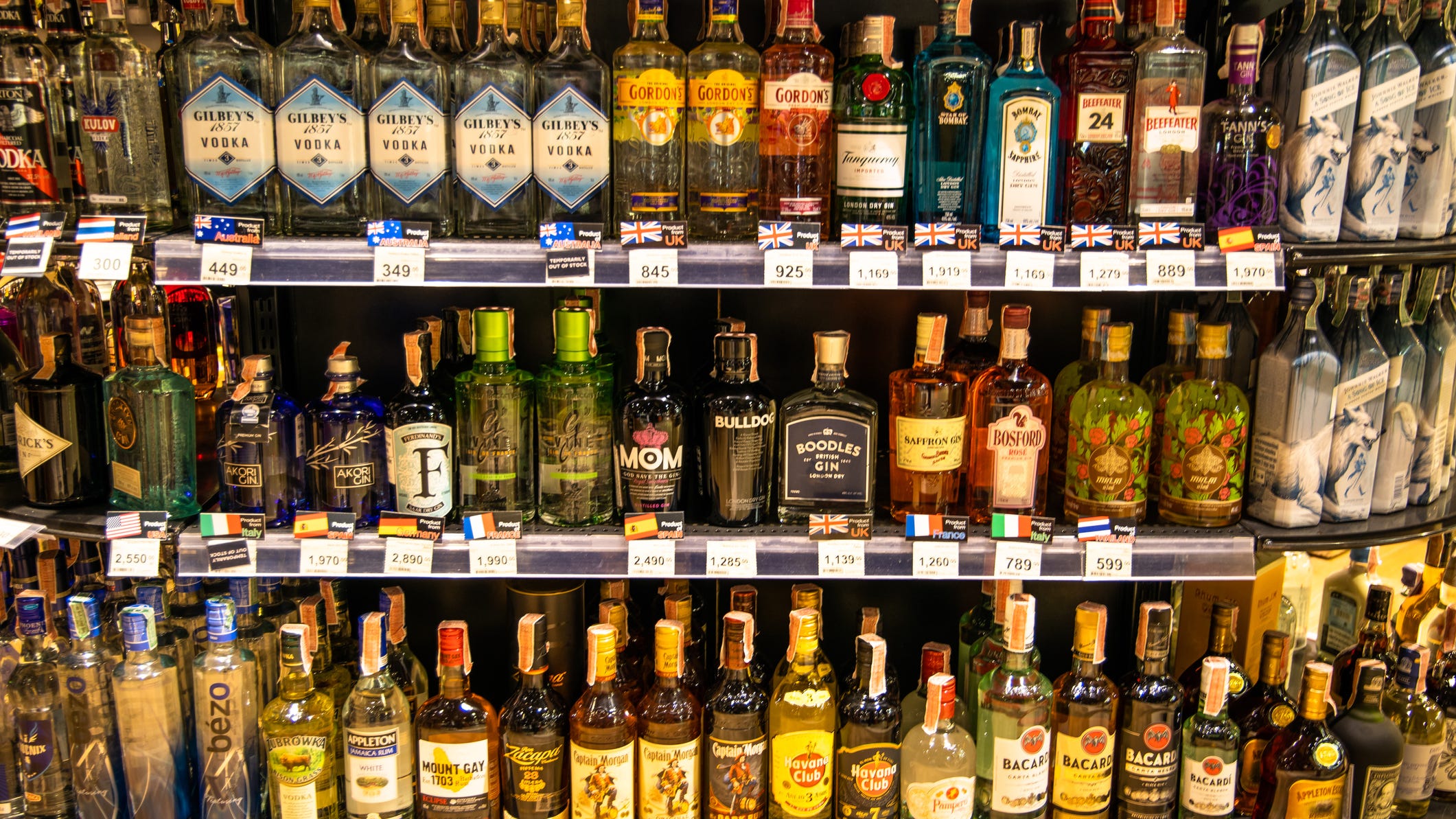 Police: 3 clerks cited in San Fernando for selling alcohol to minors