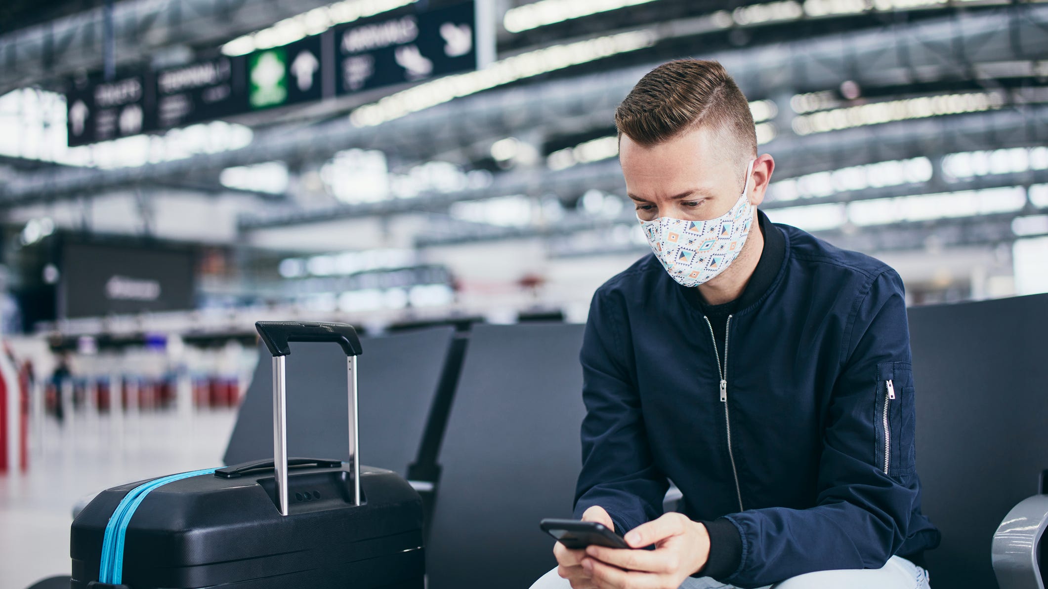 CDC asks the unvaccinated to stay home for Labor Day weekend