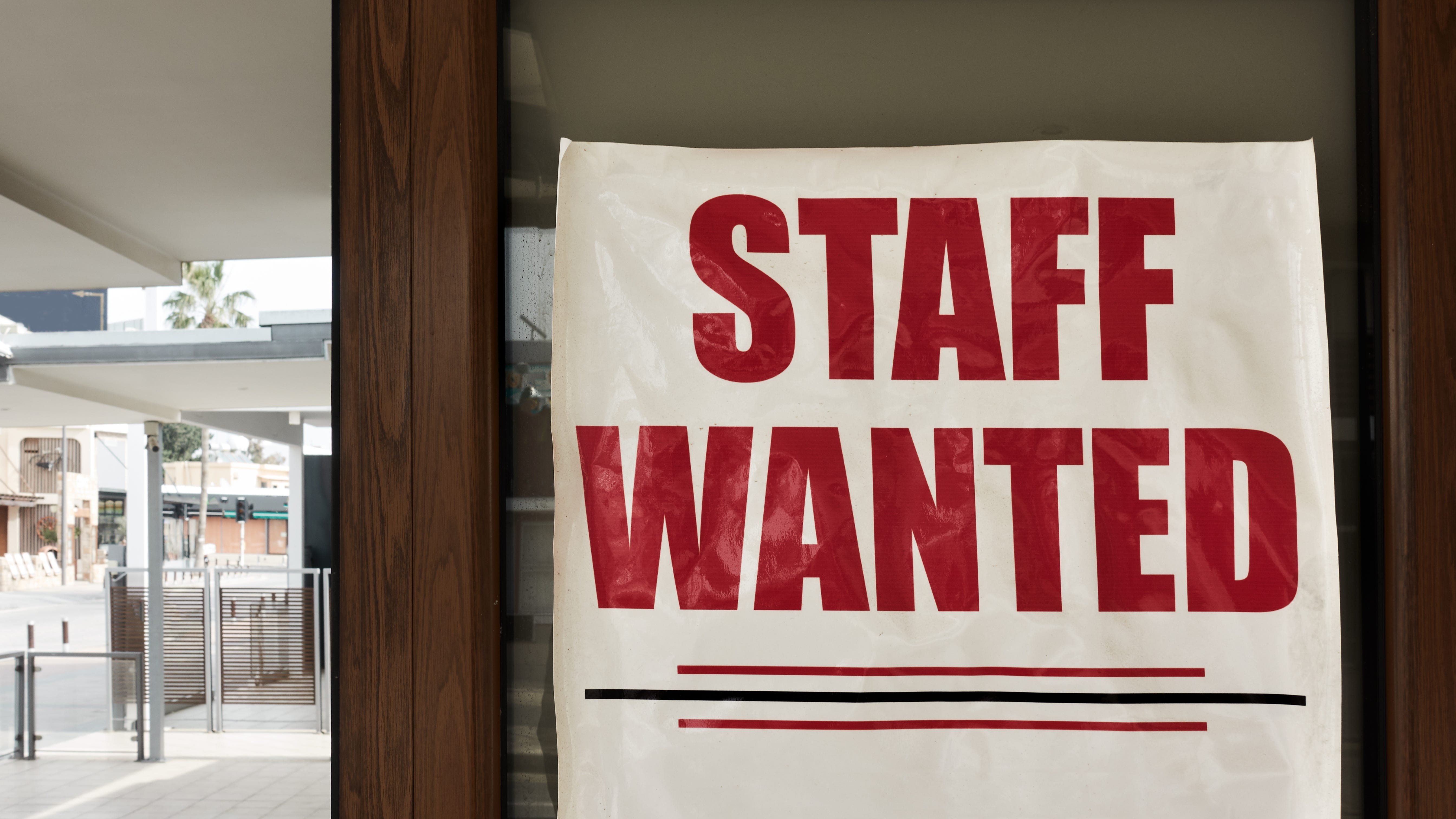 Texas unemployment rate dropping, still below pre-pandemic figures