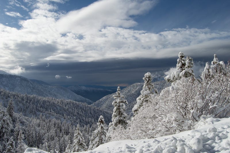 Some California mountain residents could be snowed in a week
