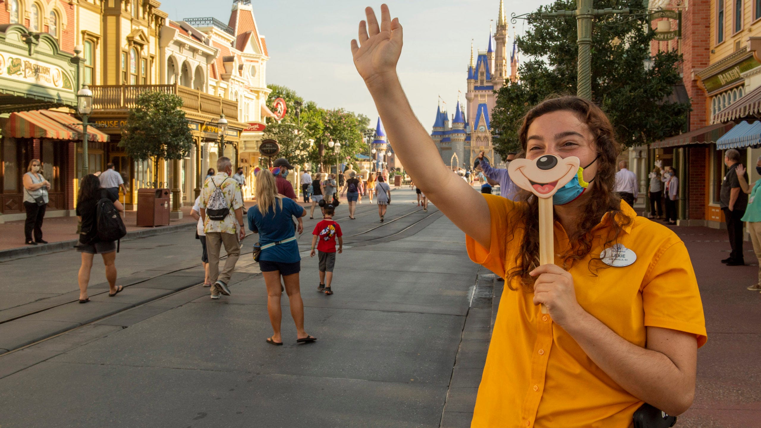Disney World is bringing back Park Hopper perks in 2021 with a few changes