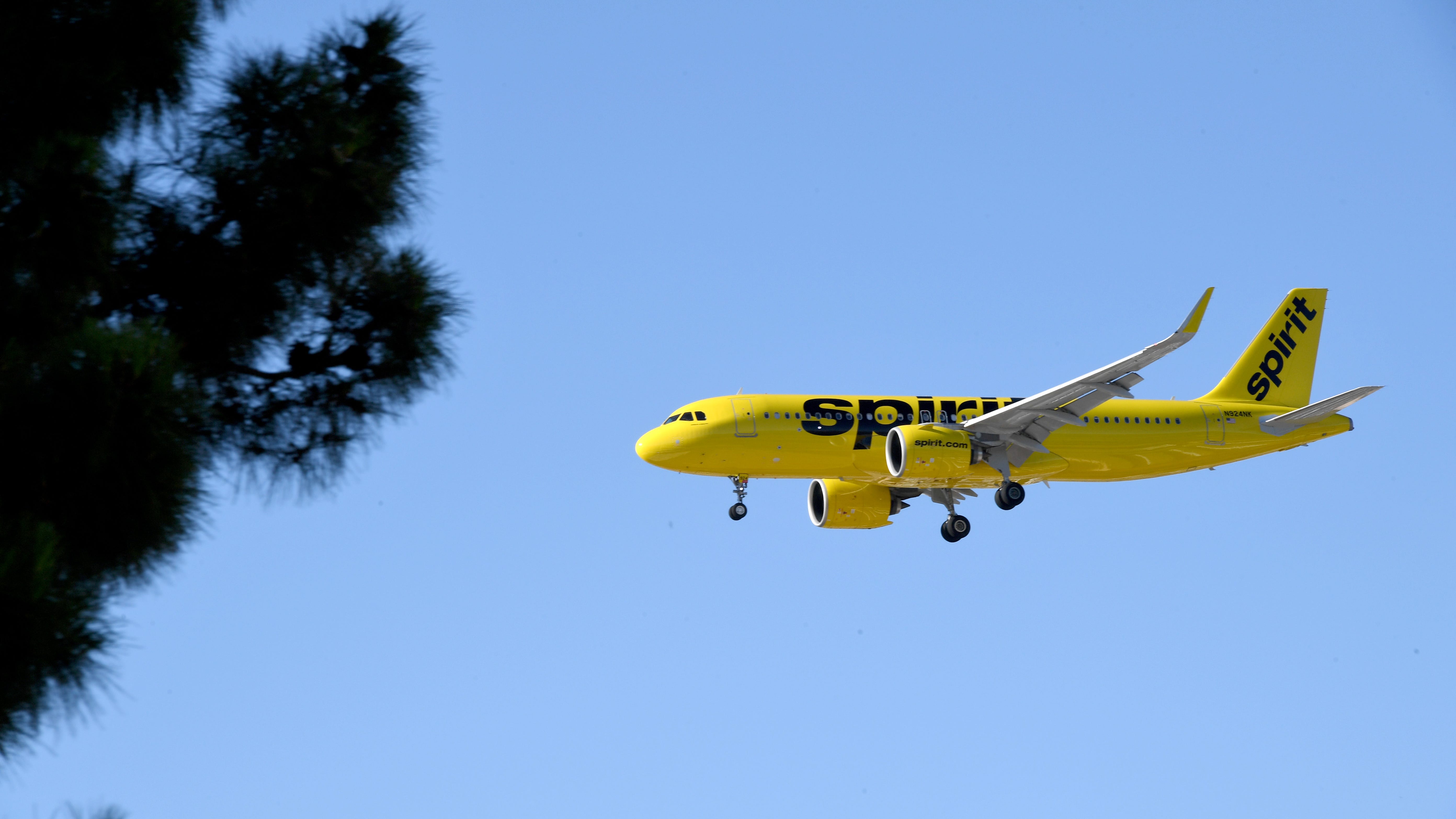 Fight over masks breaks out on flight, woman tasered by police: report