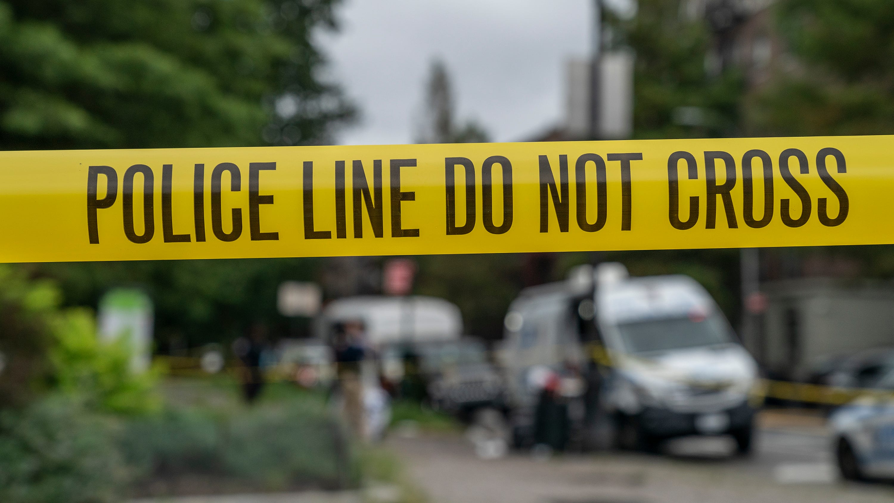 Man fatally shot in back 5 times on Bronx street