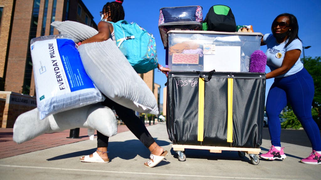 Dana & Parks: Sending a kid to college? Here are tips to survive drop-off