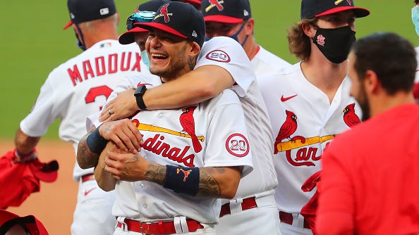 Yadier Molina still preparing for 2021, but hints at possibility of retiring