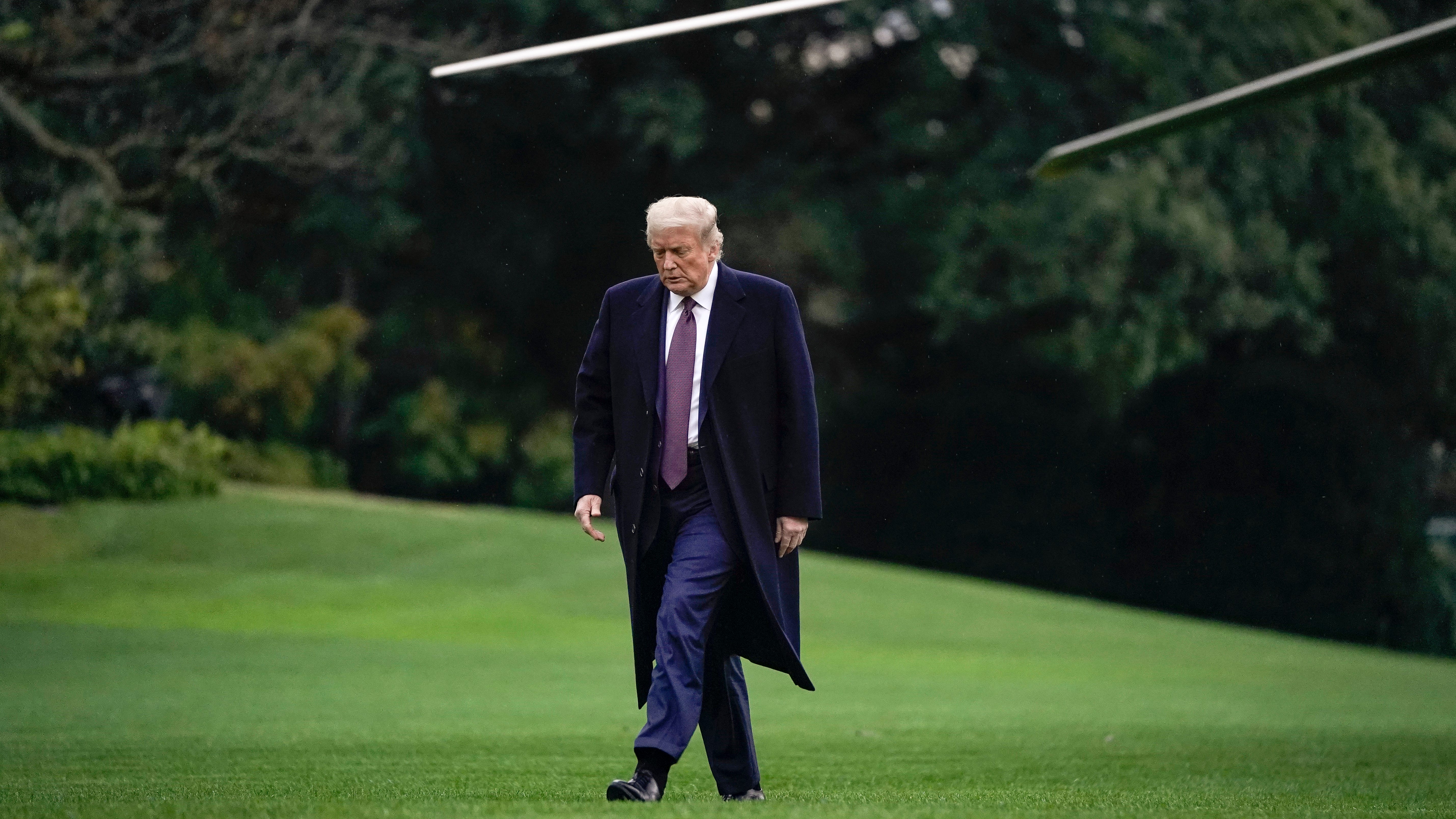 Trump begins Remdesivir therapy, doesn't need supplemental oxygen: White House doctor