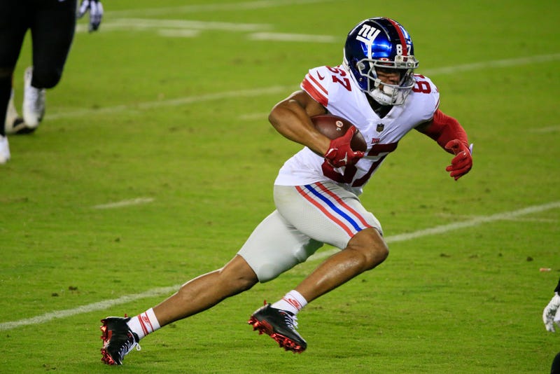 Sterling Shepard slashes through the defense.