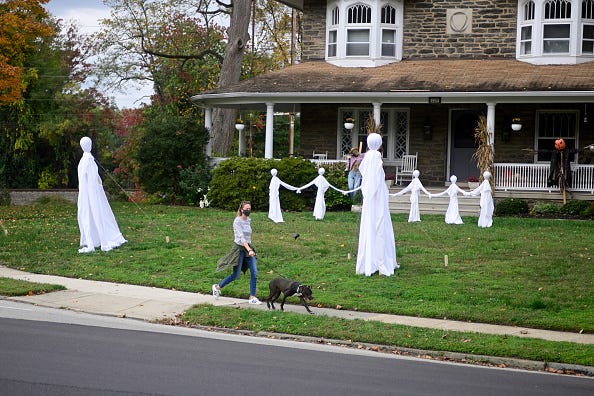 Halloween yard