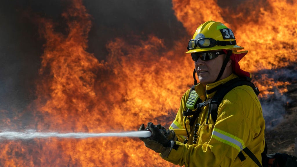 Residents prevented from returning home amid raging Dixie Fire