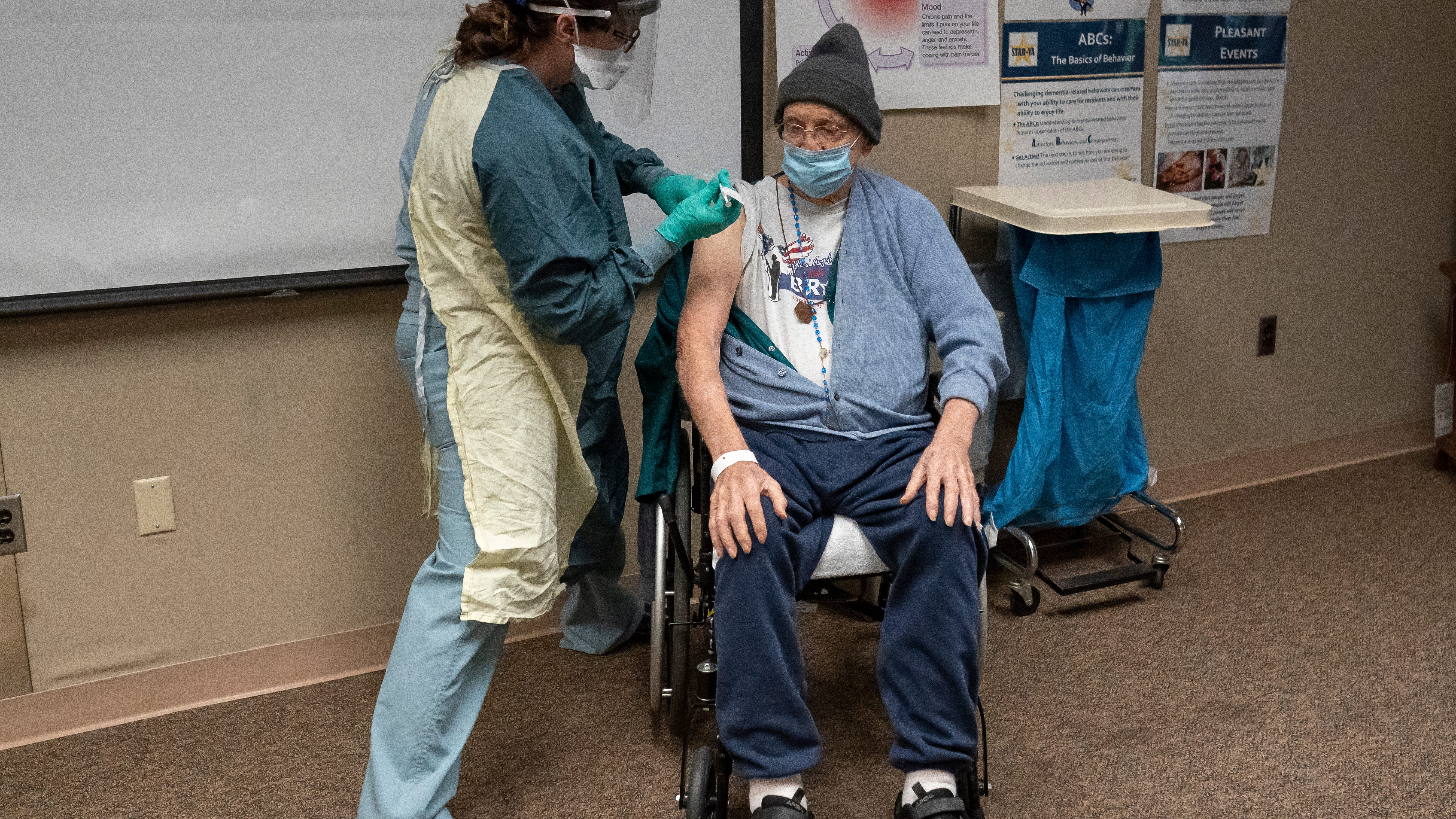500,000 veterans vaccinated at VA as deadliest month of pandemic draws to a close