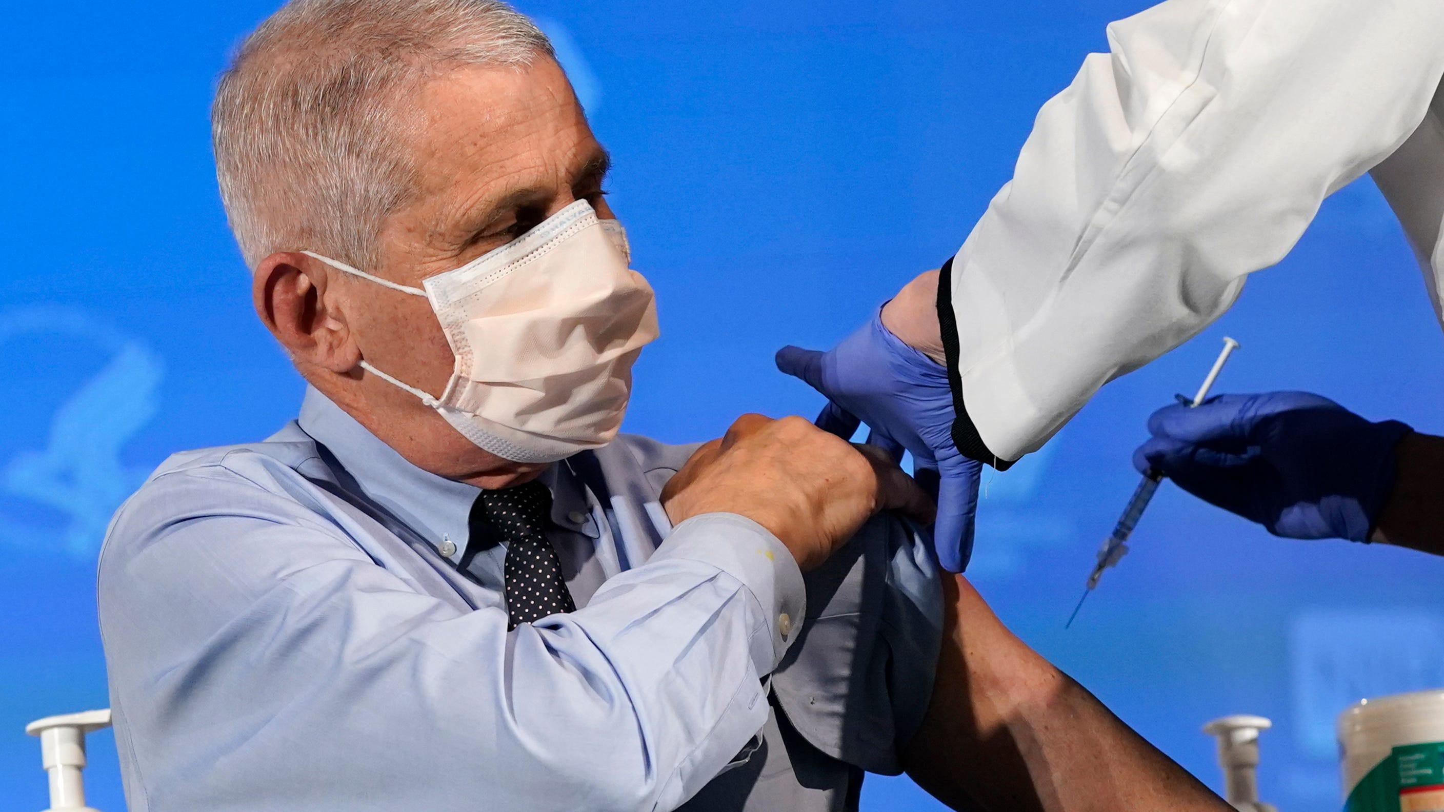 Anthony Fauci tests positive for COVID-19