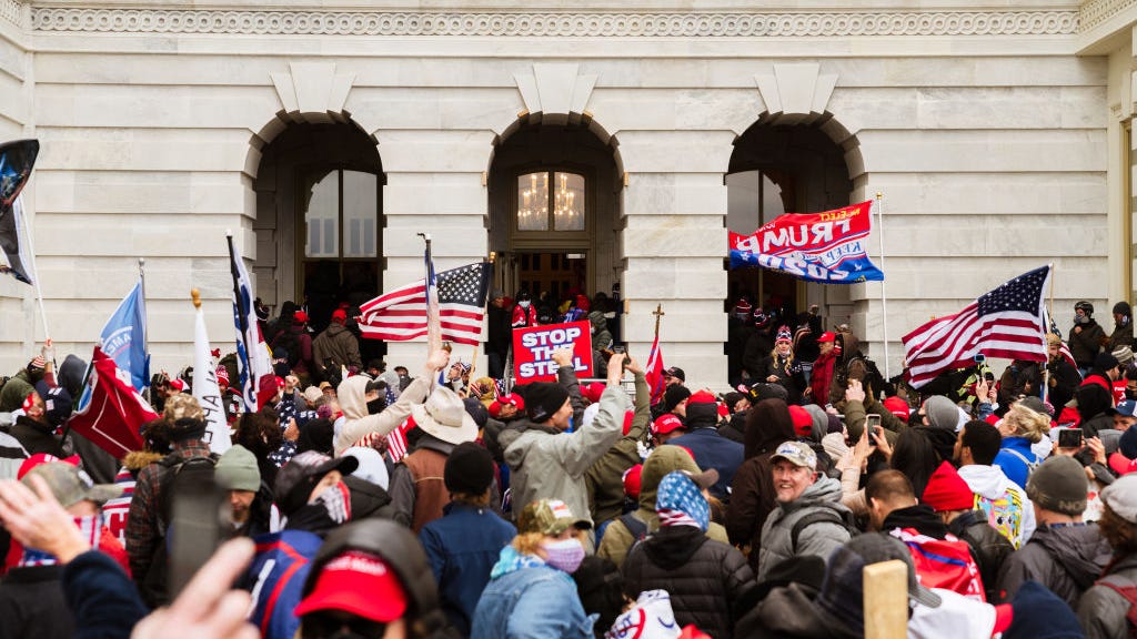 Accused Capitol rioter wants permission to use dating sites
