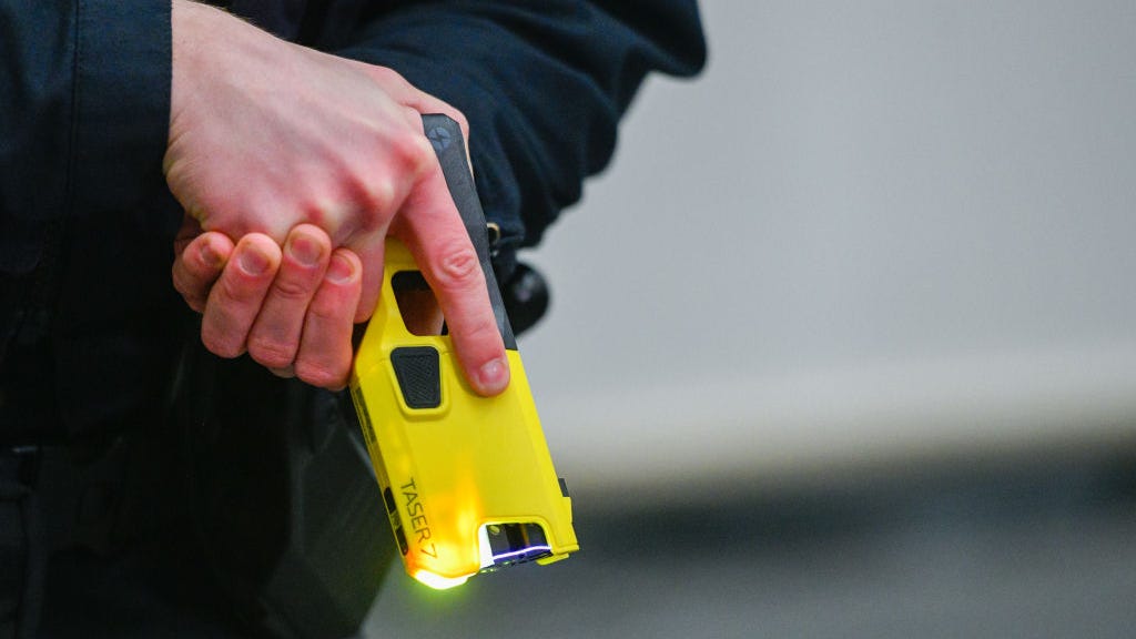 95-year-old great grandma critical after being Tasered by police