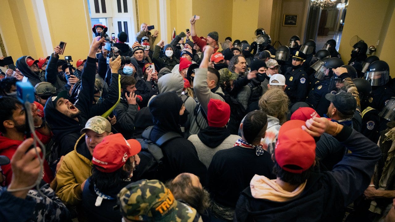 Capitol officer who shot vet Ashli Babbitt at Jan. 6 insurrection acted lawfully