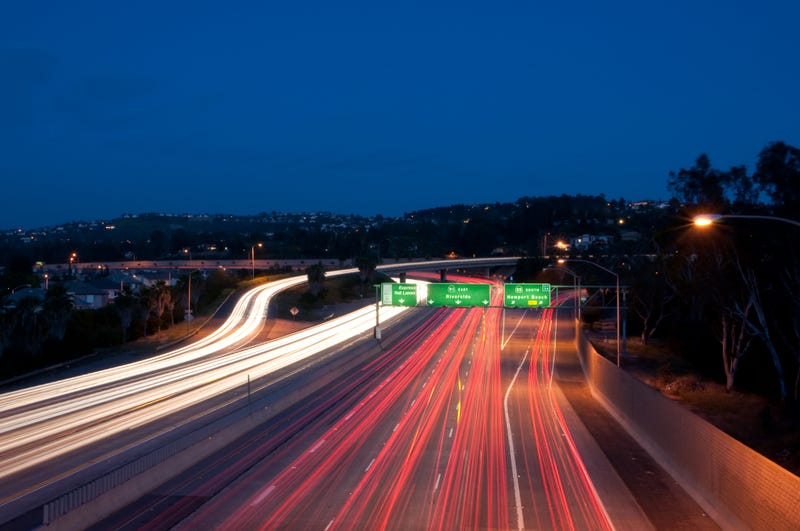 An exit onto the 55 Freeway from the 91 Freeway.