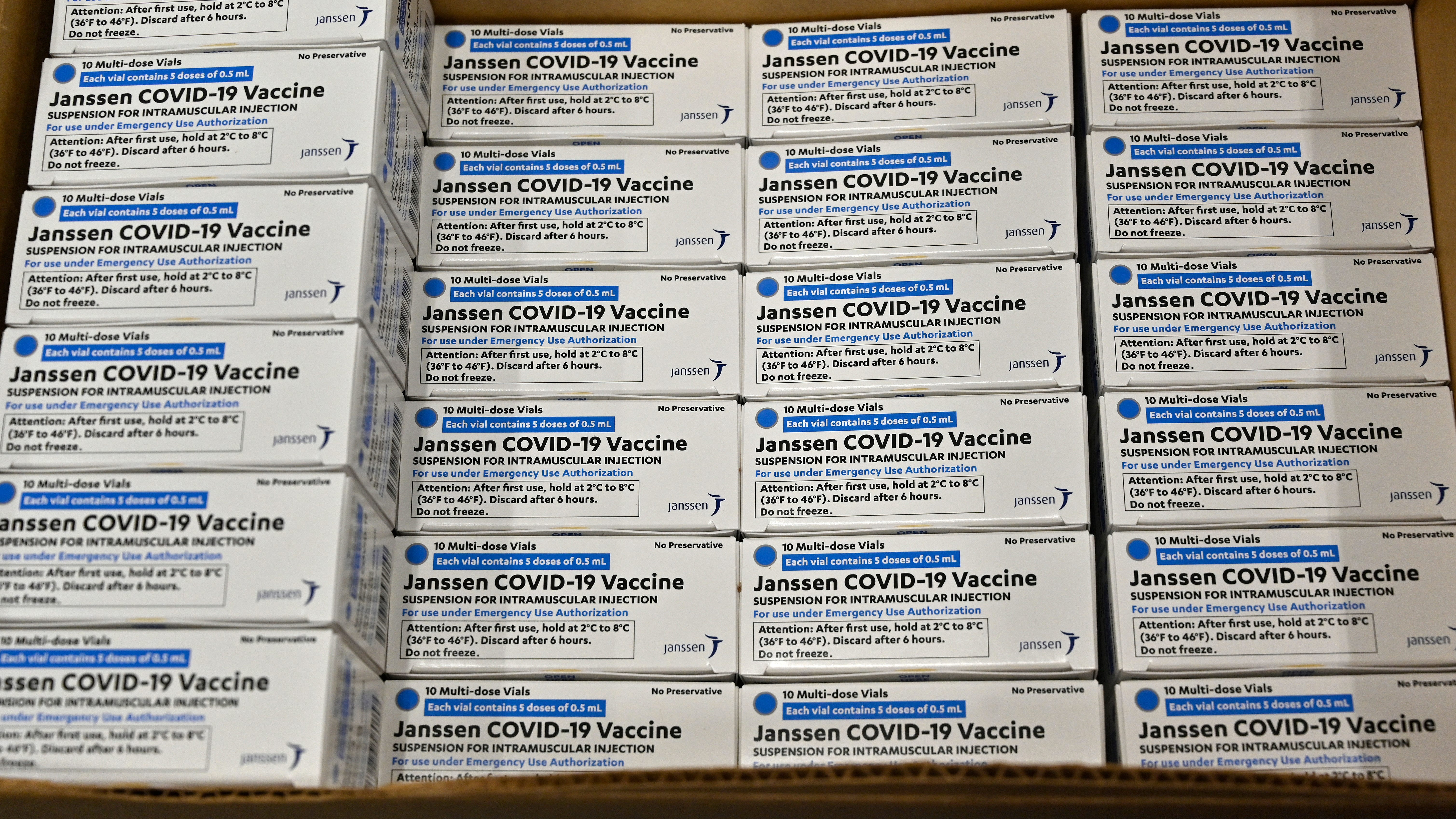 Lightfoot expects shipments of Johnson & Johnson’s one-dose vaccine this week