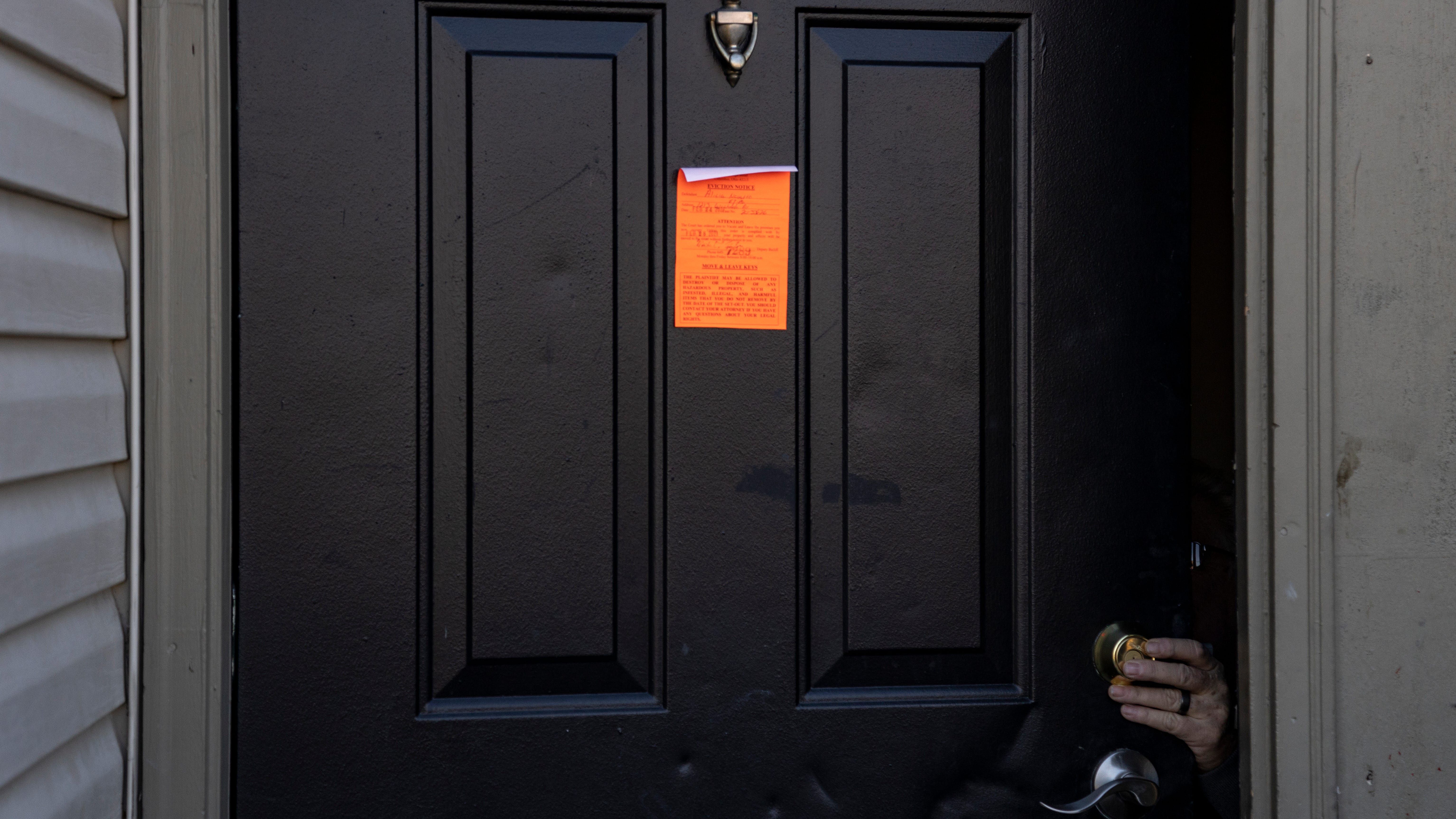 Lifting eviction moratoriums increases COVID cases, deaths: UCLA Study