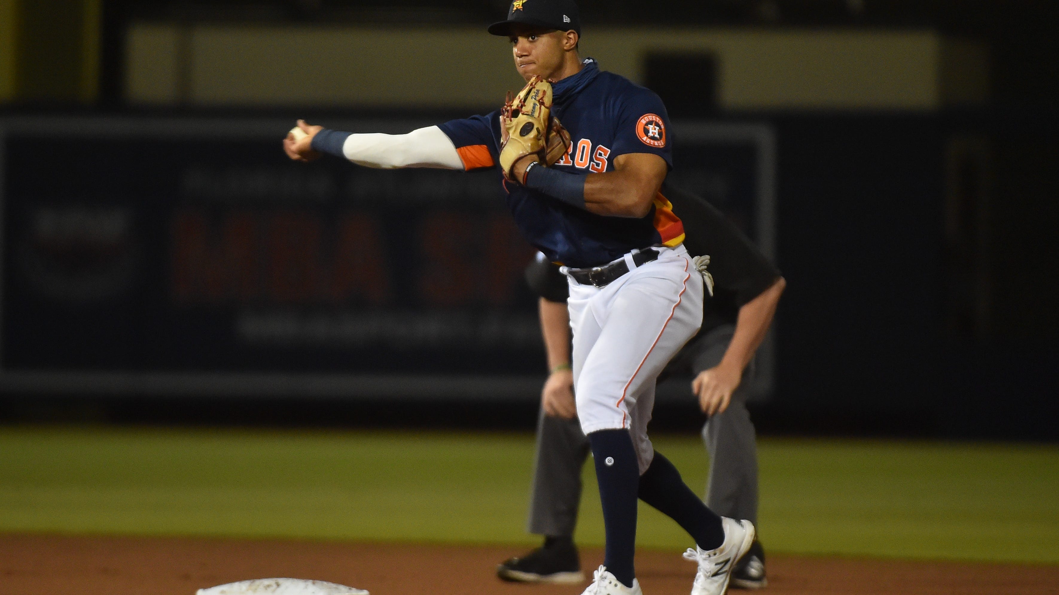 Jose Altuve thinks Carlos Correa’s replacement at shortstop, Jeremy Peña, will be a ‘superstar’