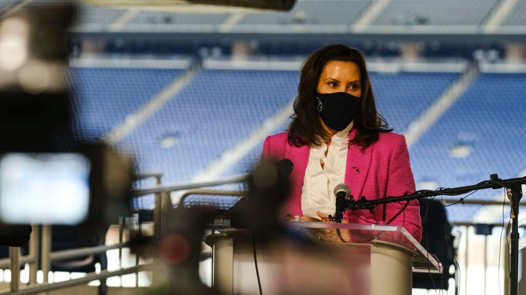 Whitmer asks feds for money to fix crumbling  I-375 in Detroit