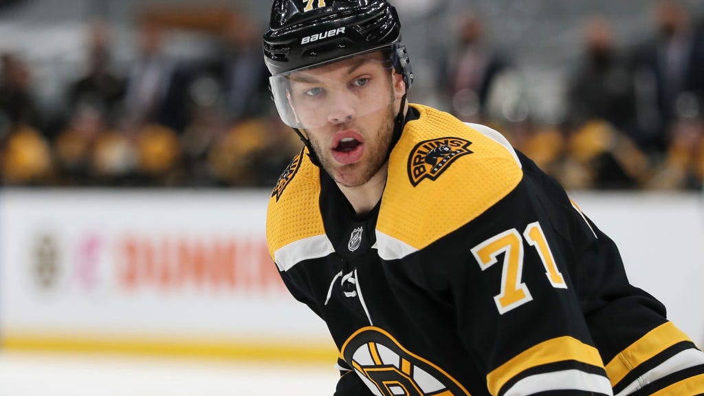 Taylor Hall shows flashes of offensive prowess in first game with Bruins