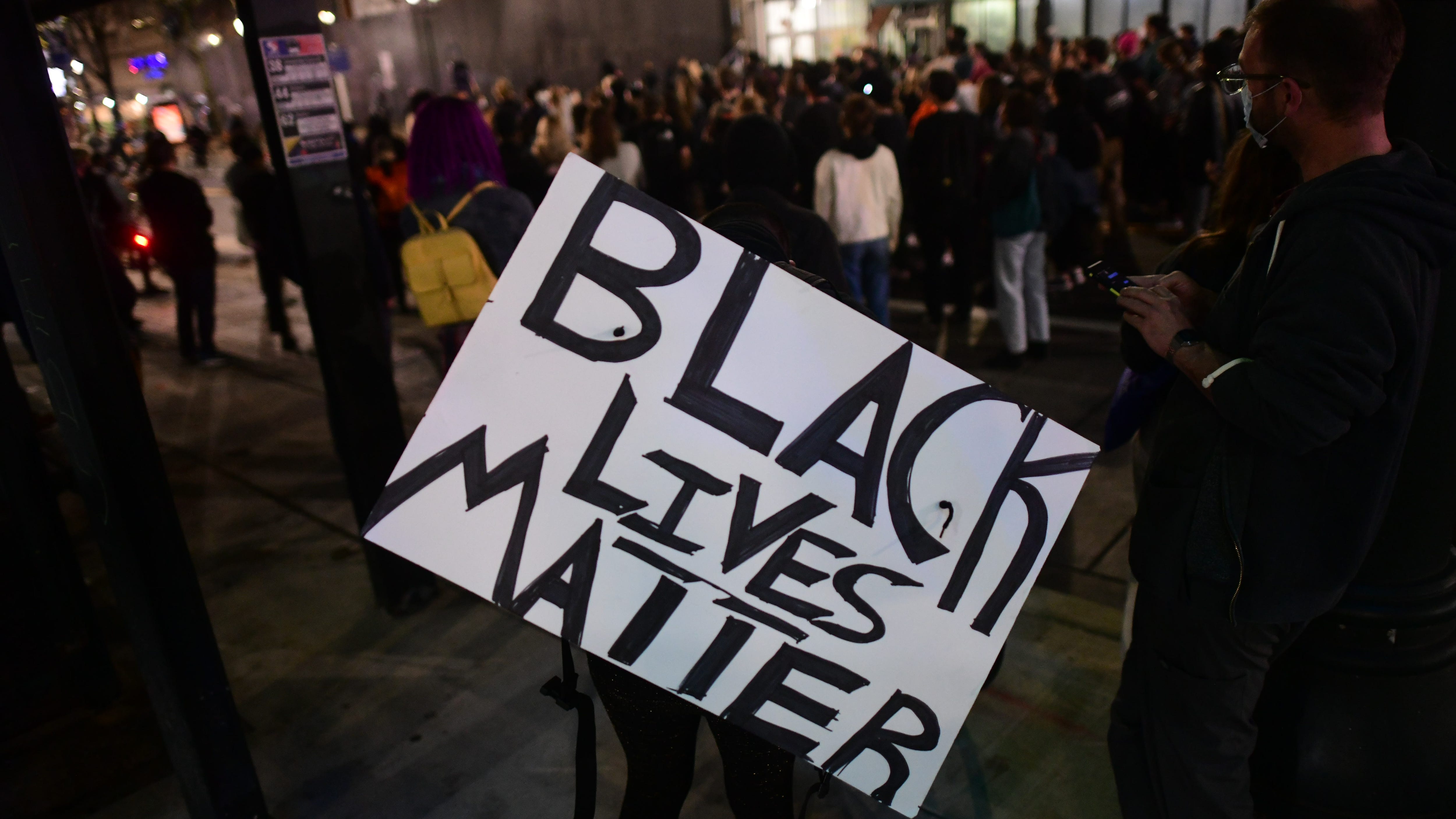 Philly government, police make progress in fighting systemic racism, commission says