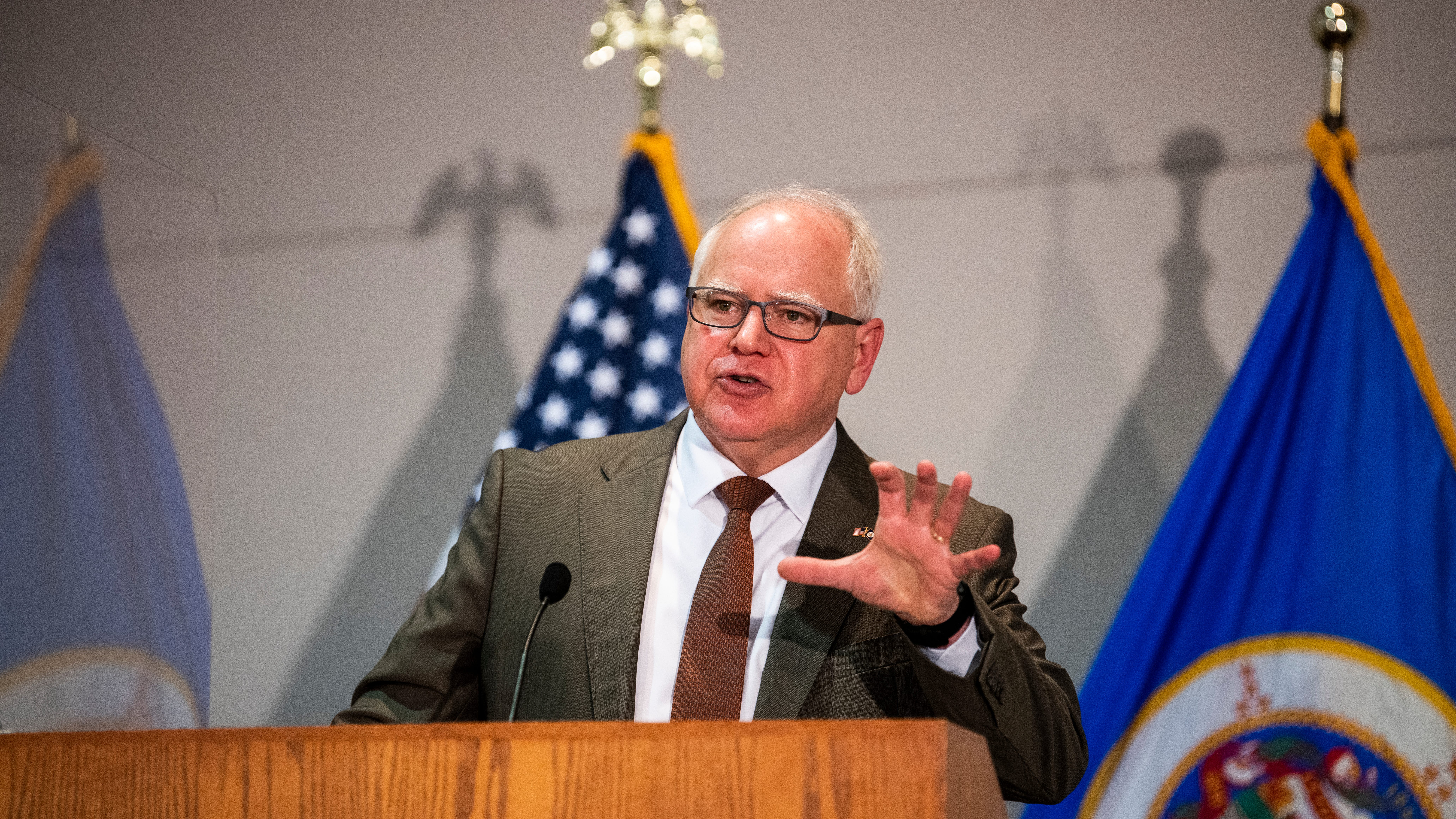 Walz says he and family members have recovered from COVID