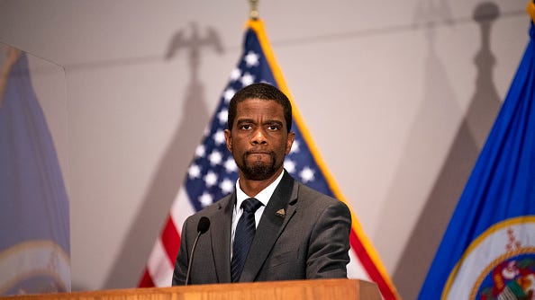 Mayor Carter announces new efforts to fight poverty in St. Paul