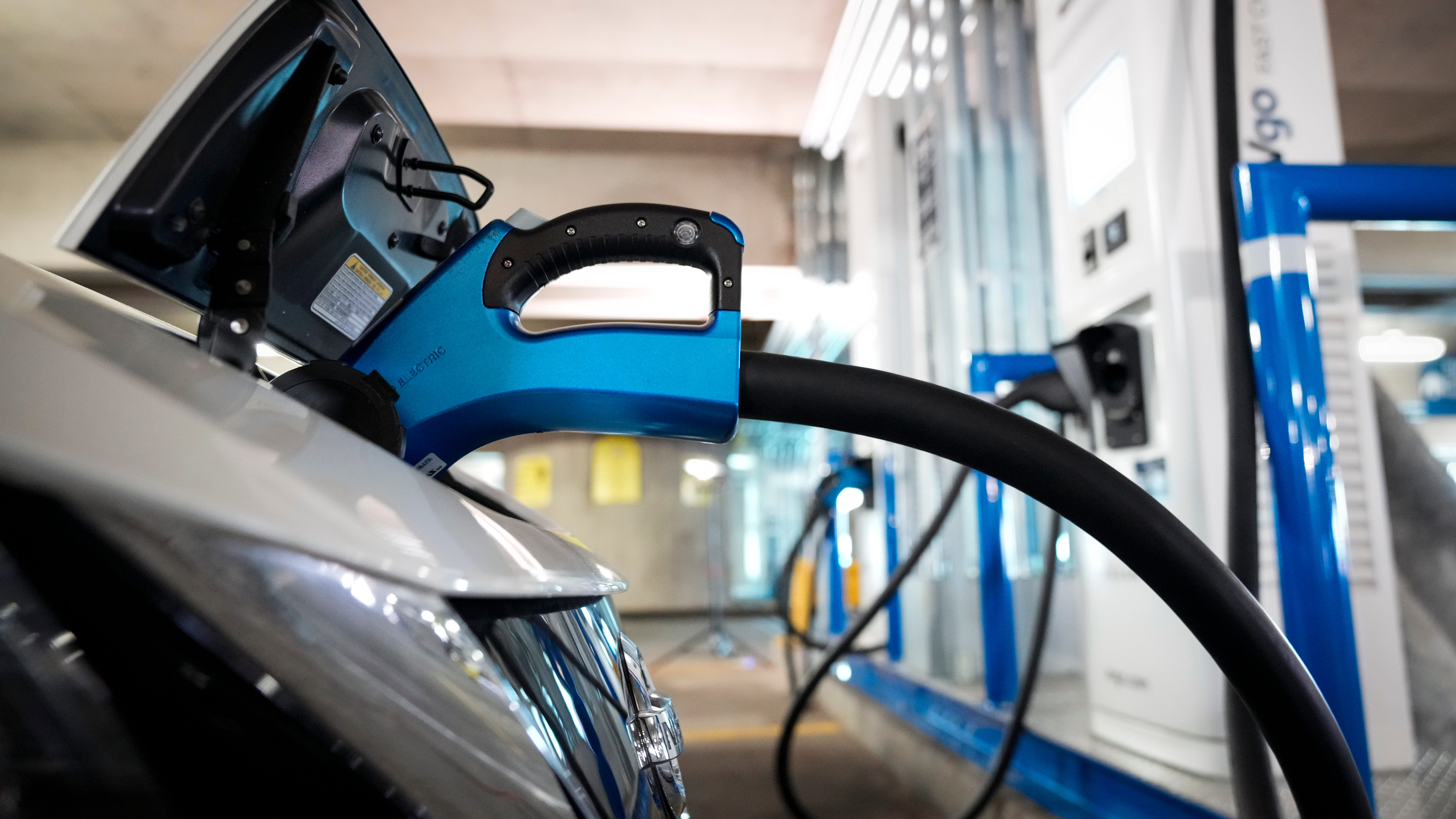 L.A. council seeks to level tax rates for electric vehicle charging companies