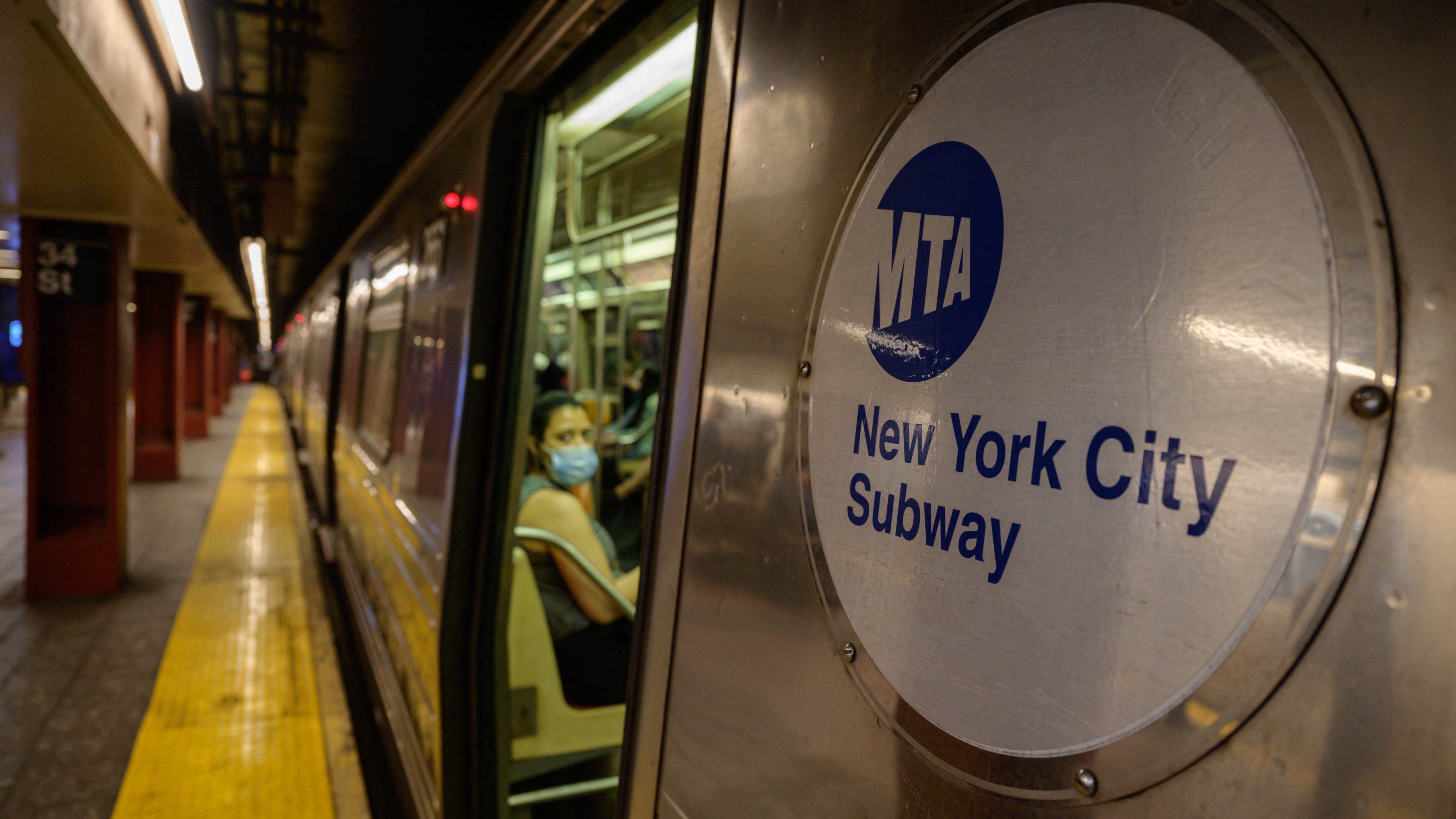Off-duty MTA conductor trainee arrested after cops find loaded gun, bulletproof vests in car
