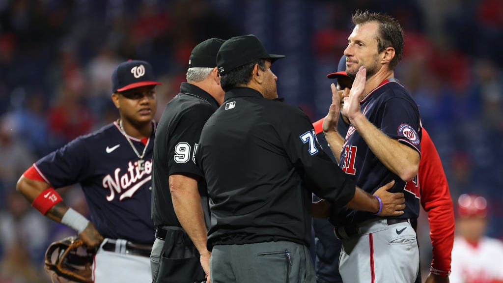Furious Max Scherzer undoes belt, taunts Joe Girardi after mid-inning foreign substance check