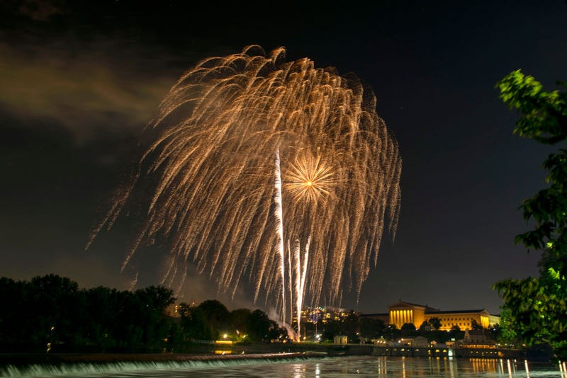 Independence Day fireworks erupt over the Philadelphia Art Museum
