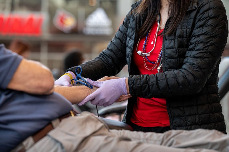 Blood centers in the U.S. are in dire need thanks to back-to-back hurricanes have disrupted operations across the southeast.