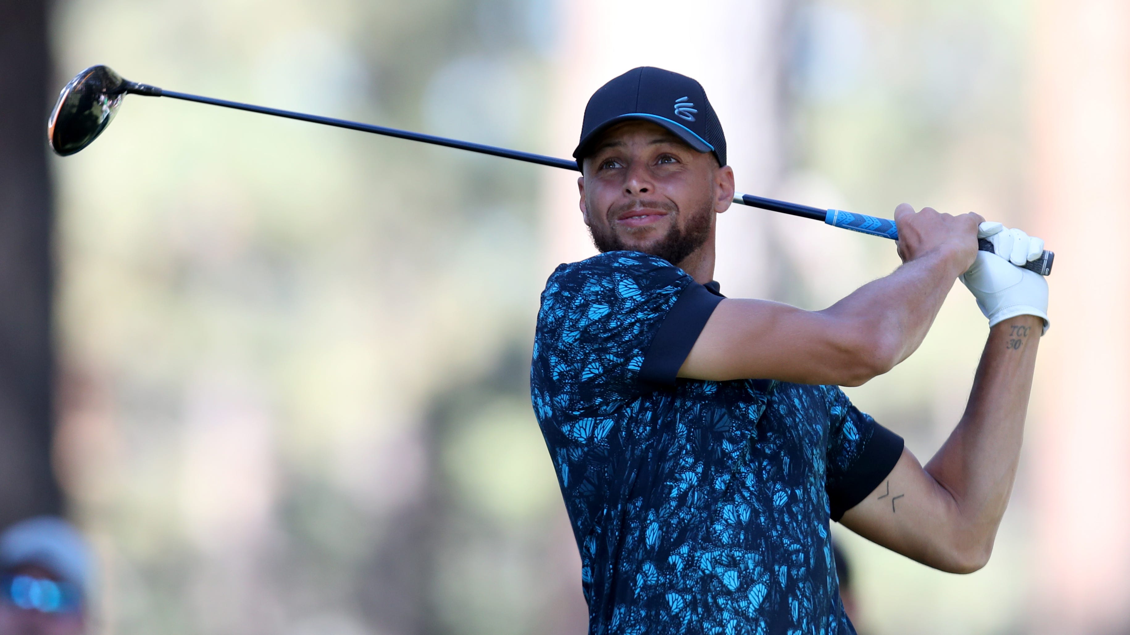 Steph Curry went to the mall to get his clubs regripped on eve of NBA Finals