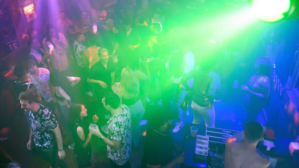West Hollywood moves to extend alcohol sales to 4 a.m., with potential caveats