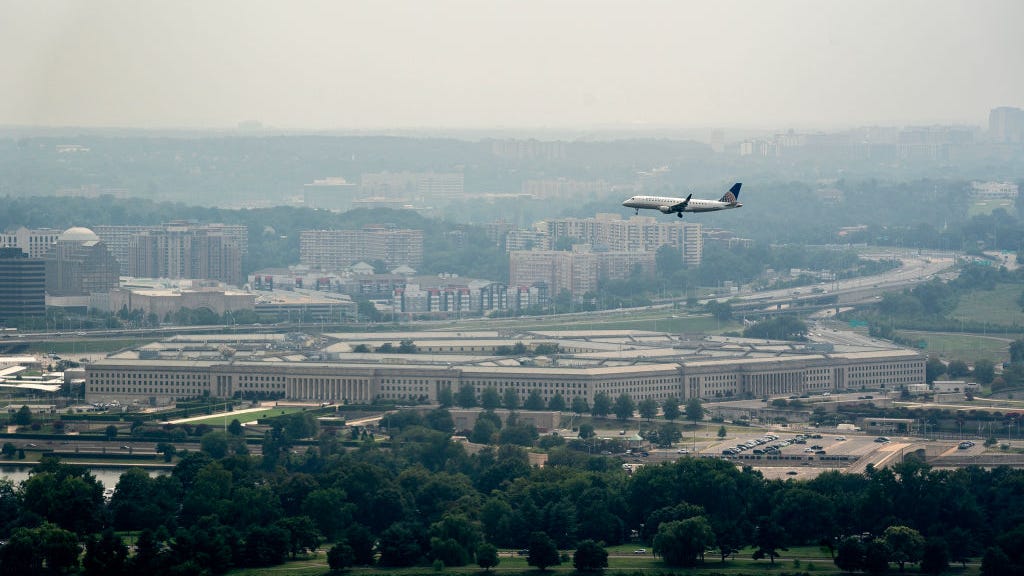 Pentagon lockdown lifted after shooting at Transit Center