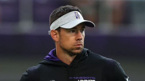 It's official: Saints announce hiring of Klint Kubiak as new OC