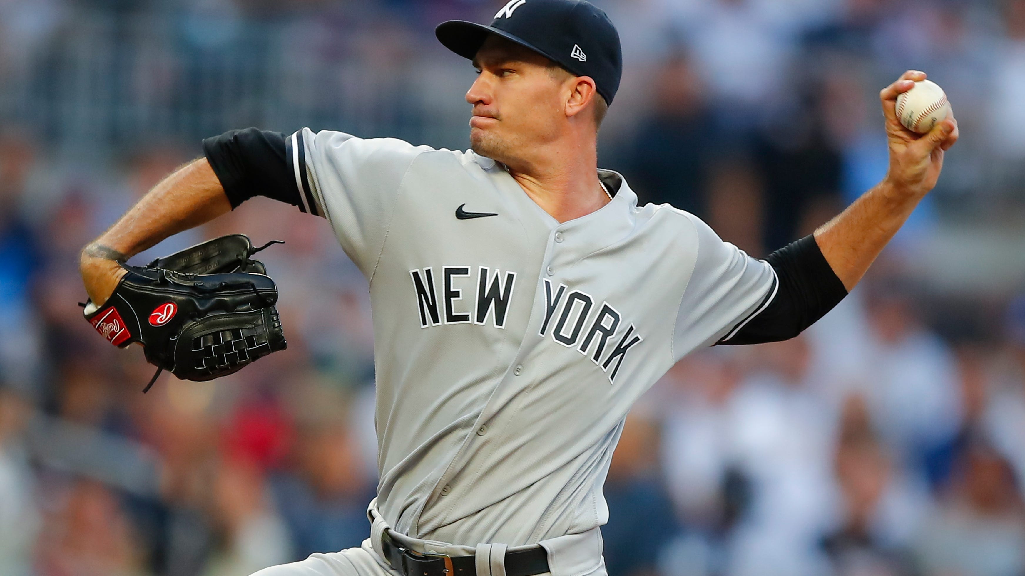 How do the Yankees solve their Andrew Heaney problem?