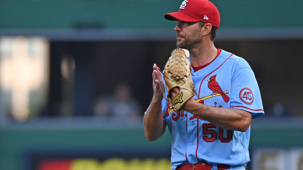 WATCH: Adam Wainwright officially announces he plans to play again next season