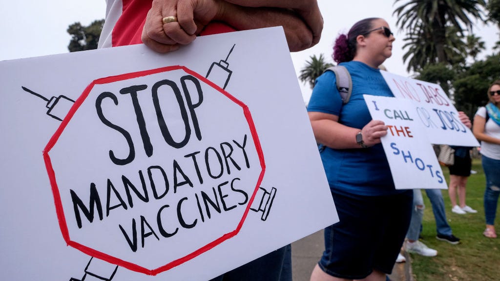 Judge blocks medical worker vaccine mandate in NY state